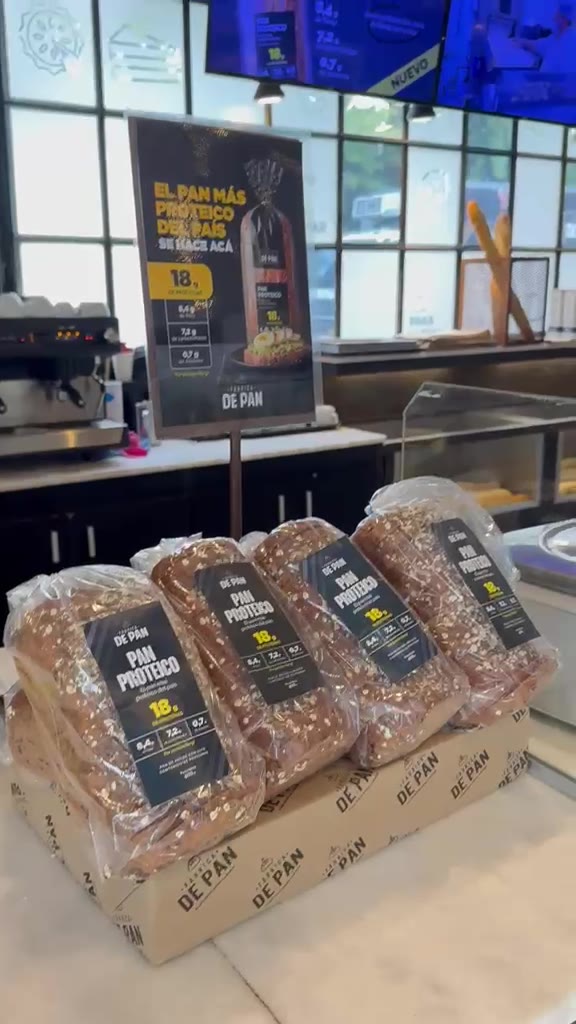 Pan proteico de Fábrica de Pan en góndola, Argentina